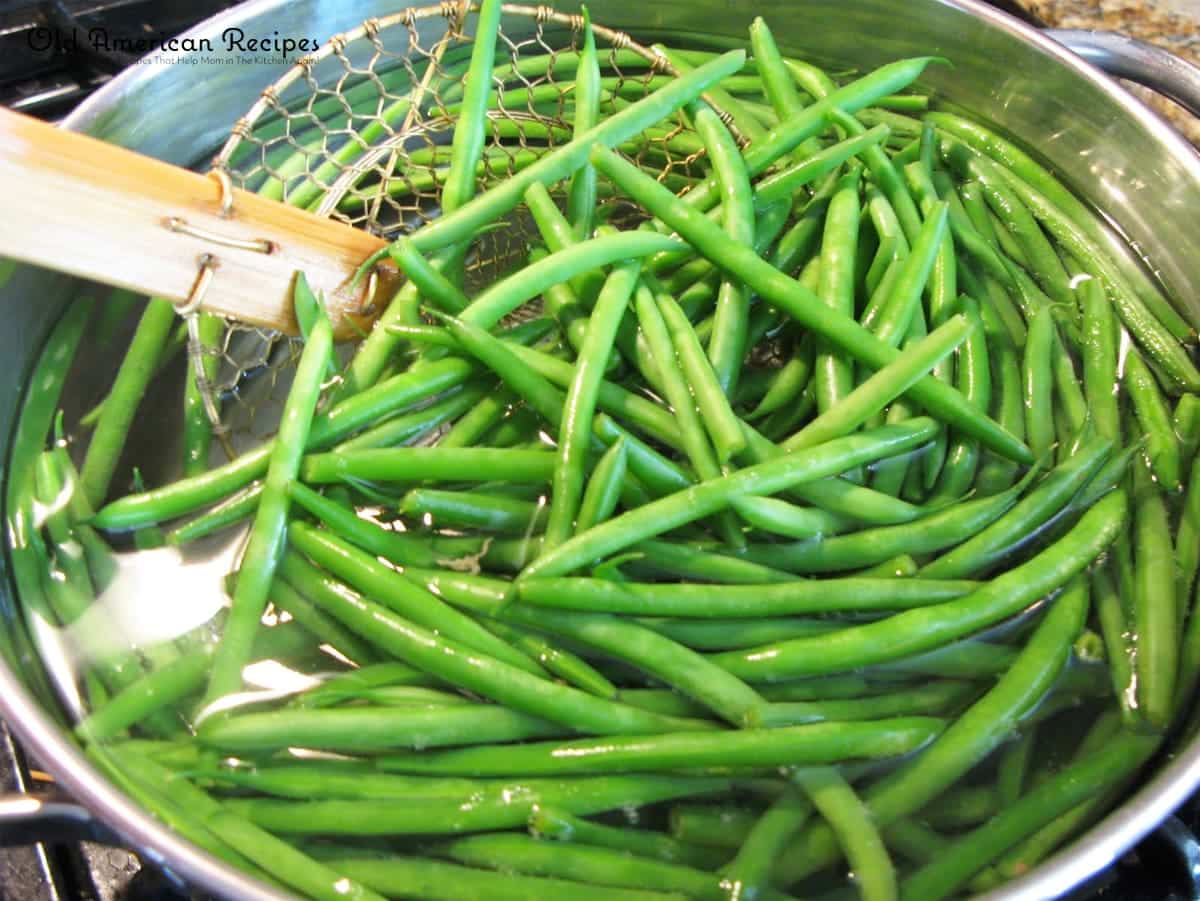 Balsamic Green Beans With Sun Dried Tomatoes And Feta Old American