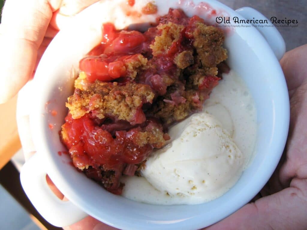 Strawberry-Rhubarb Cobbler