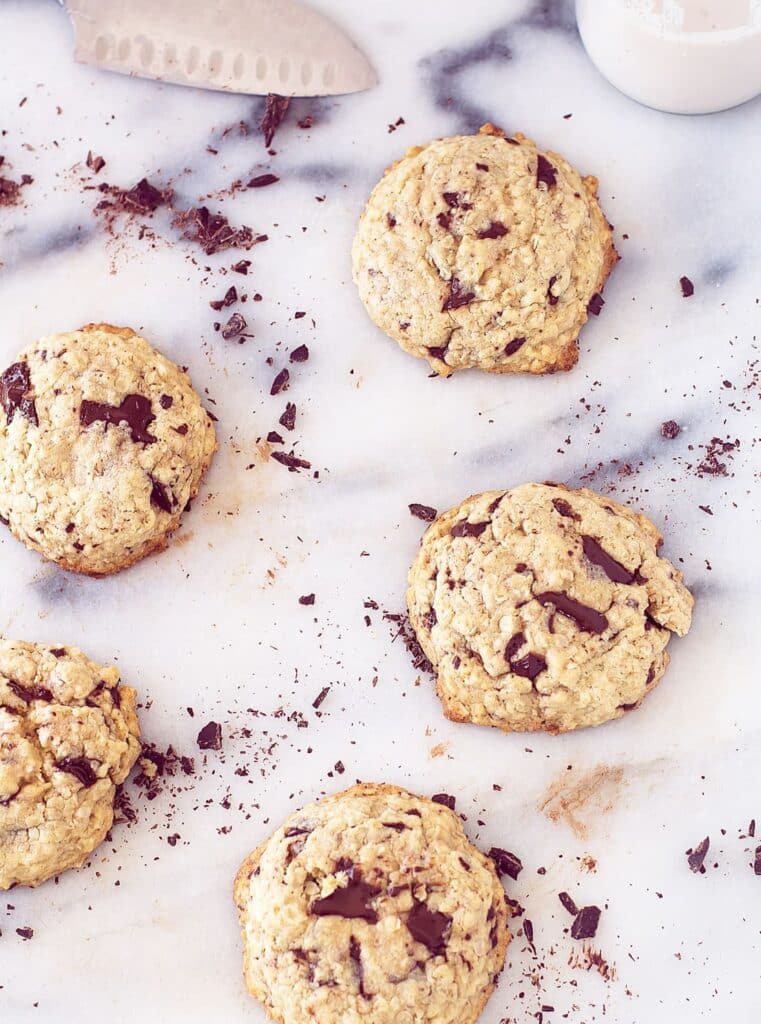 Chocolate chunk oatmeal cookies