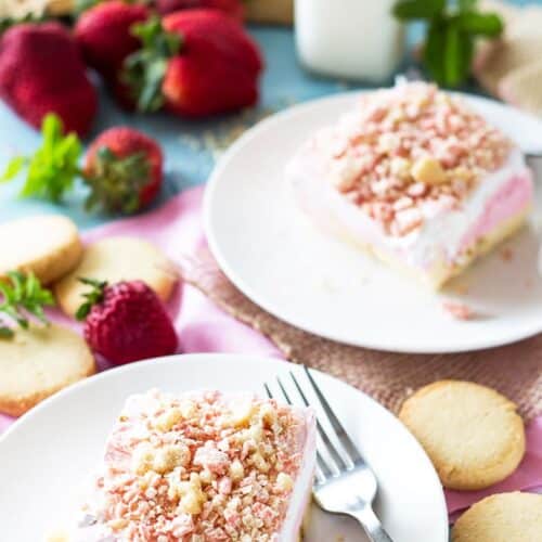 No Bake Strawberry Cheesecake - Sugar Salt Magic