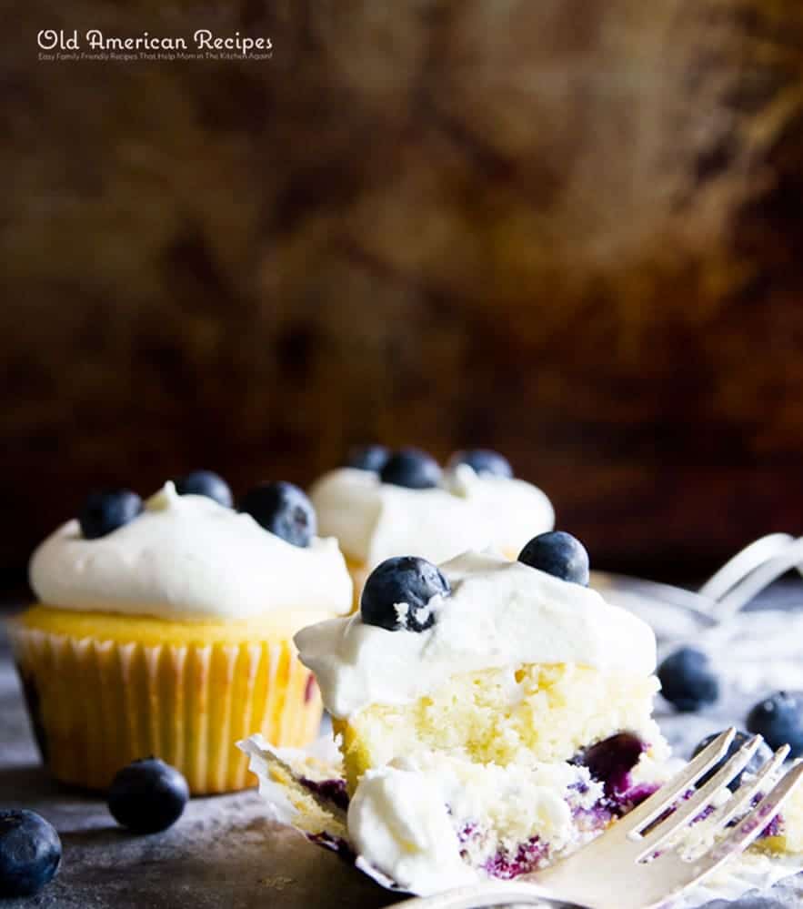 Blueberries N Cream Cupcakes