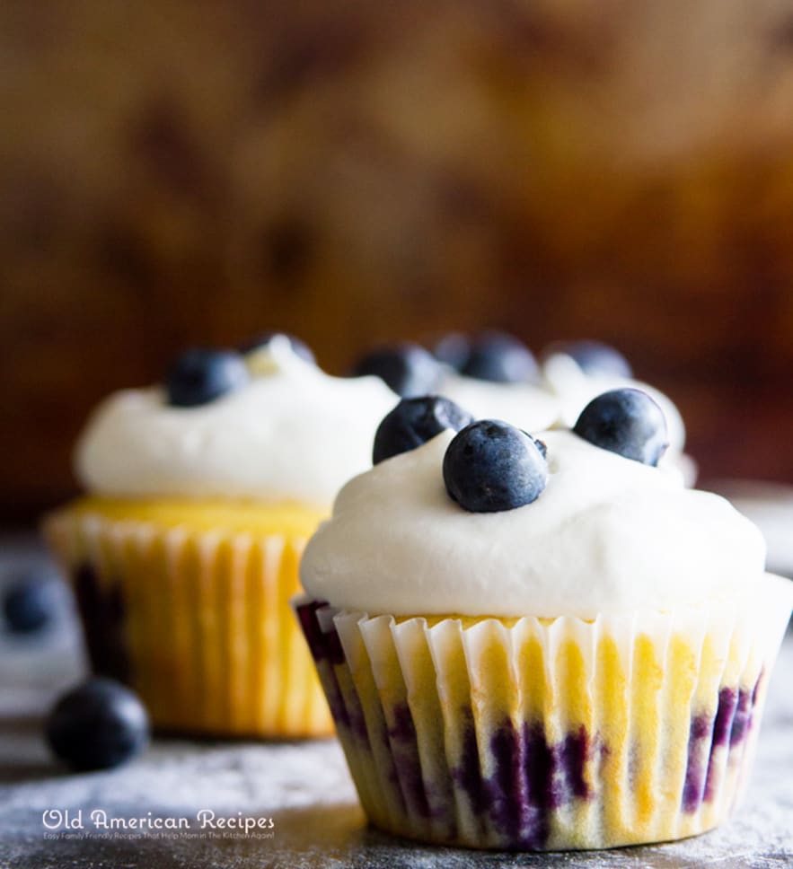 Blueberries N Cream Cupcakes