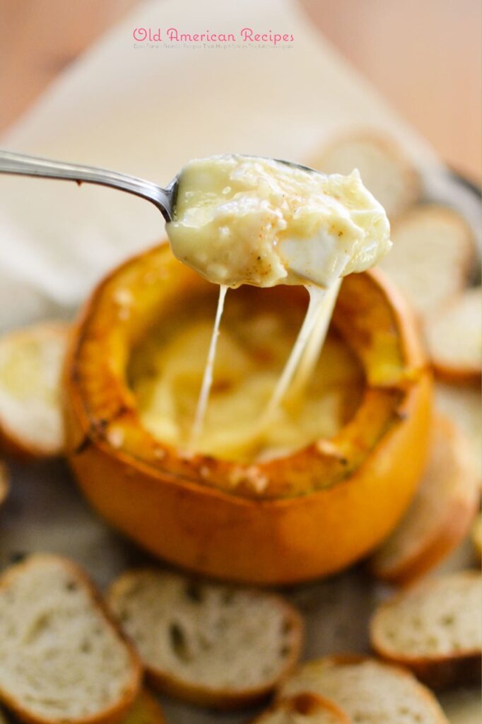 Baked Pumpkin Brie Dip