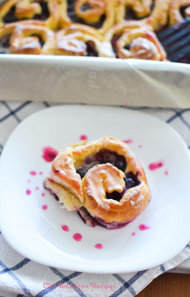 Blueberry Lemon Rolls