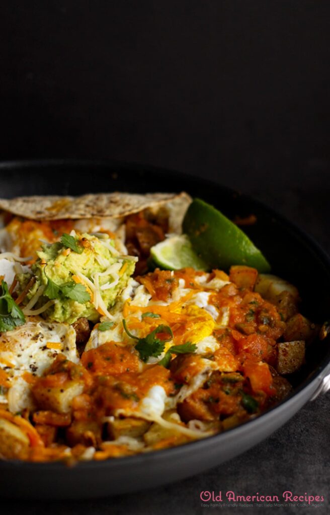 Huevos rancheros breakfast hash