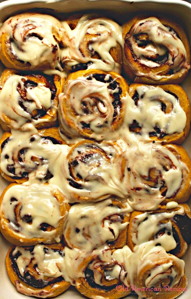 Pumpkin Cinnamon Rolls Swirled with Chocolate