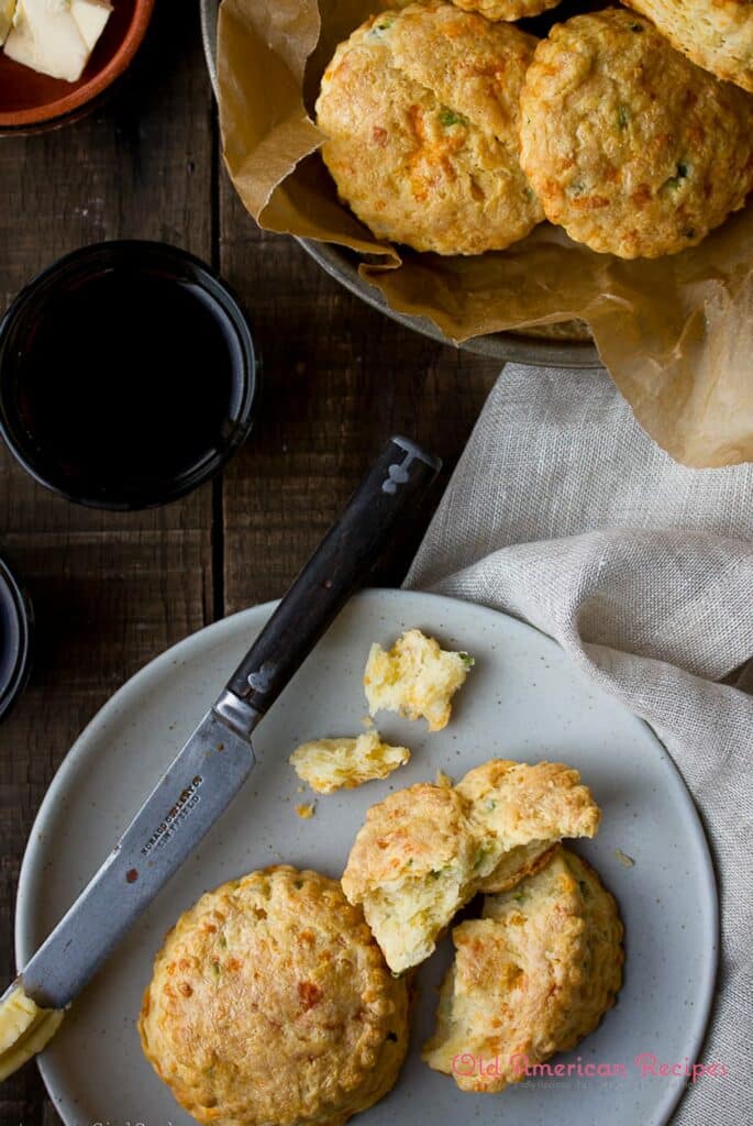 Buttermilk Cheddar-Jalapeño Biscuits